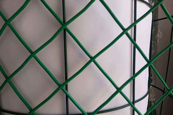 鍍鋅護(hù)欄廠家該如何發(fā)展